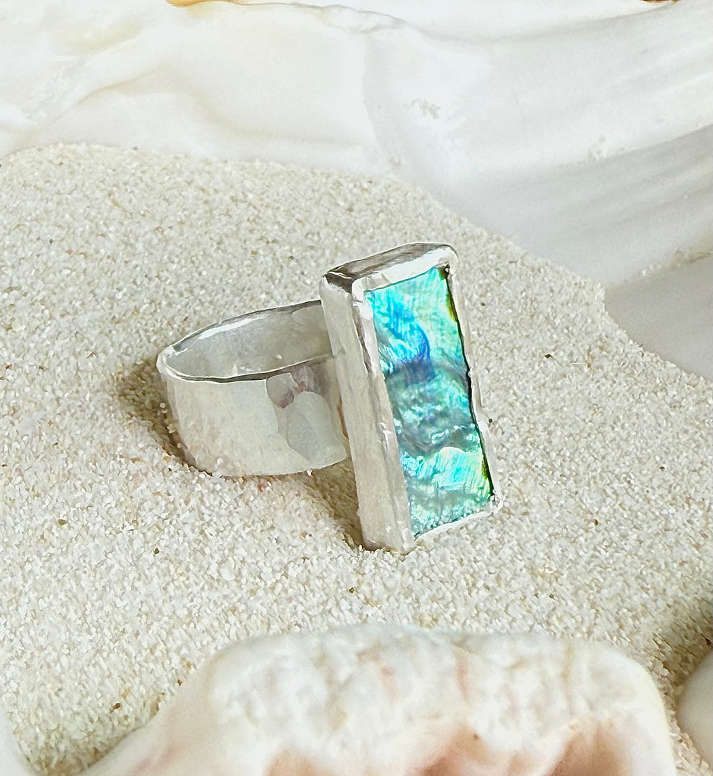 The Avalon, Abalone - Size 7.5