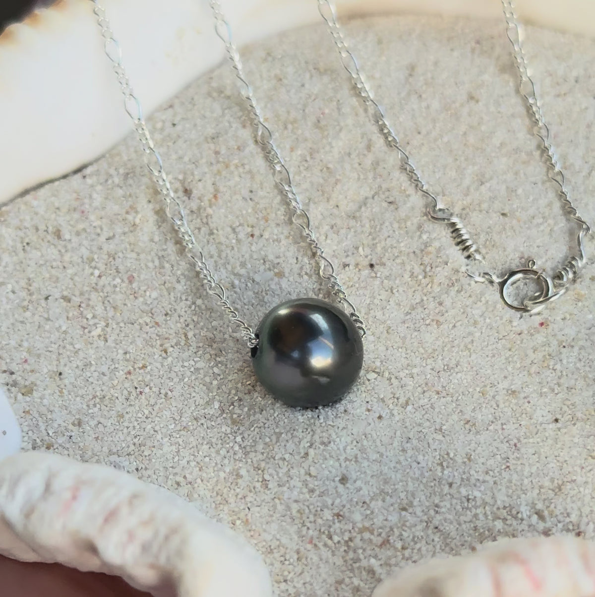 Silver Dusk Necklace
